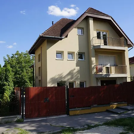Zoe Apartman Siofok Apartment Exterior photo