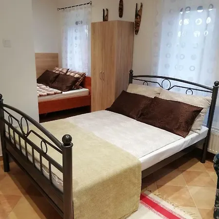 Zoe Apartman Siofok Apartment Exterior photo