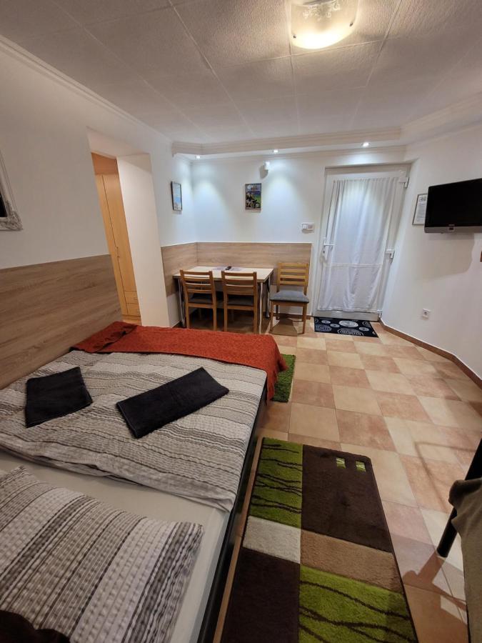 Apartment Zoe Apartman *