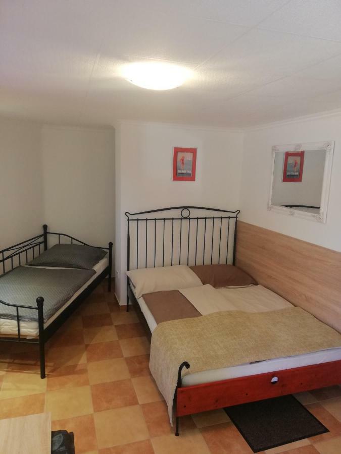 Zoe Apartman Apartment